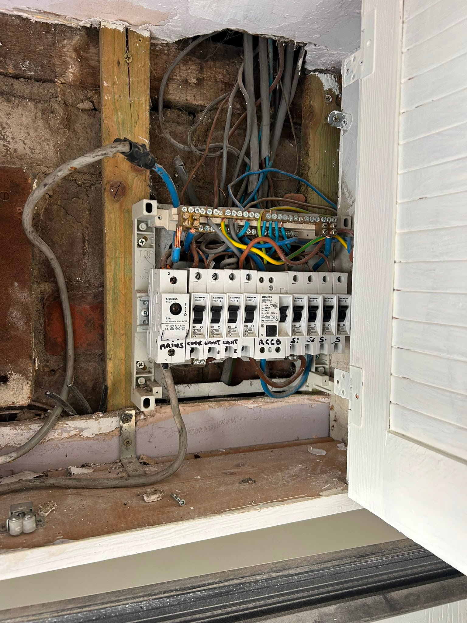 Consumer Unit Upgrades Dublin - gallery image 1